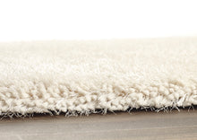 Load image into Gallery viewer, Sumptuous Cream 45mm Deep Shaggy Rug - Chicago
