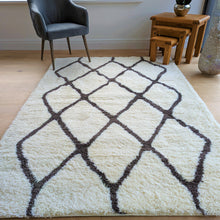 Load image into Gallery viewer, Ivory Moroccan Trellis Shaggy Rugs - Alaska