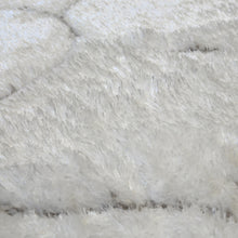 Load image into Gallery viewer, White Hand Carved Washable Shaggy Rug - Kasta