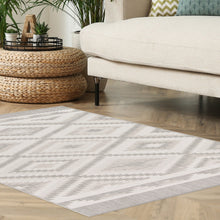 Load image into Gallery viewer, Grey Diamond Geometric Indoor Outdoor Rug - Hydraflex