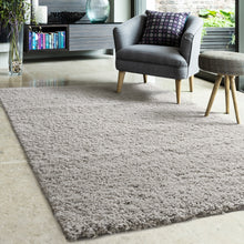 Load image into Gallery viewer, Beige Non Shedding 25mm Cosy Shaggy Rug - Aras