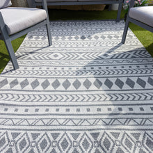 Load image into Gallery viewer, Light Grey Scandi Flatweave Outdoor Rug - Casa