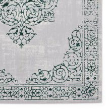 Load image into Gallery viewer, Green Timeless Metallic Traditional Rug - Howth