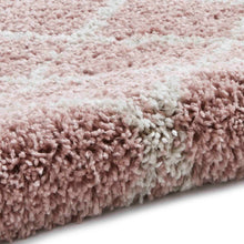 Load image into Gallery viewer, Rose Pink Moroccan Trellis Shaggy Rug -  Boho