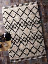 Load image into Gallery viewer, Ivory &amp; Charcoal Fringed Moroccan Shaggy Rug