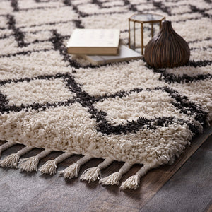 Ivory & Charcoal Fringed Moroccan Shaggy Rug