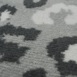 Contemporary Grey Leopard Print Rug - Islay