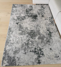 Load image into Gallery viewer, Emerald Green and Grey Abstract Rug - Tronso