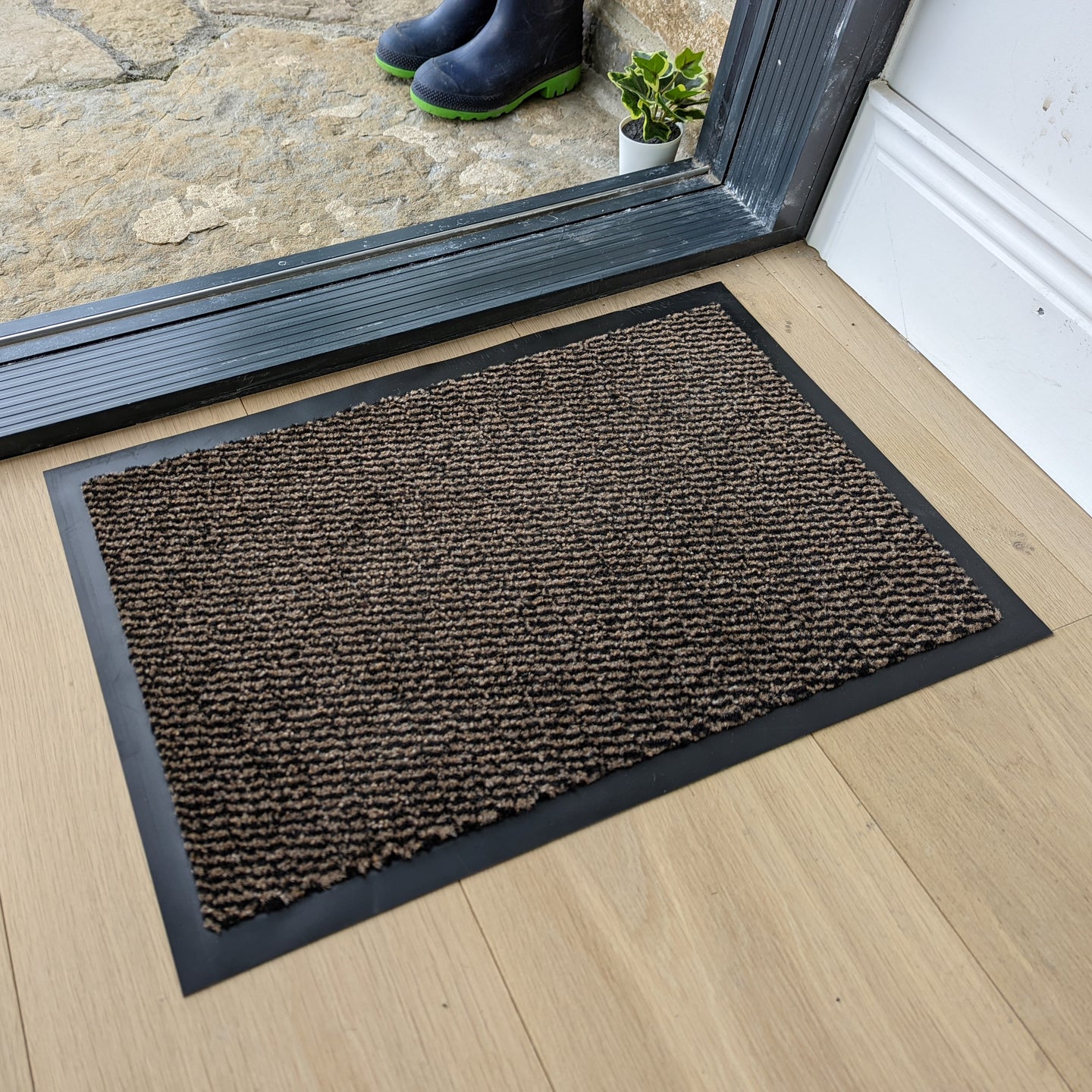 Brown Non Slip And Washable Door Mat - Barrier