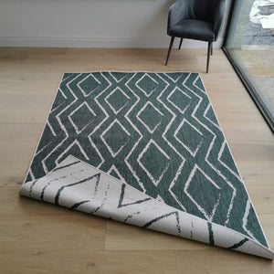 Green Reversible Moroccan Trellis Outdoor Rug - Capri