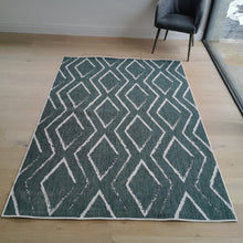 Load image into Gallery viewer, Green Reversible Moroccan Trellis Outdoor Rug - Capri