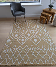 Load image into Gallery viewer, Gold Fringed Flatweave Outdoor Garden Rug - Casa