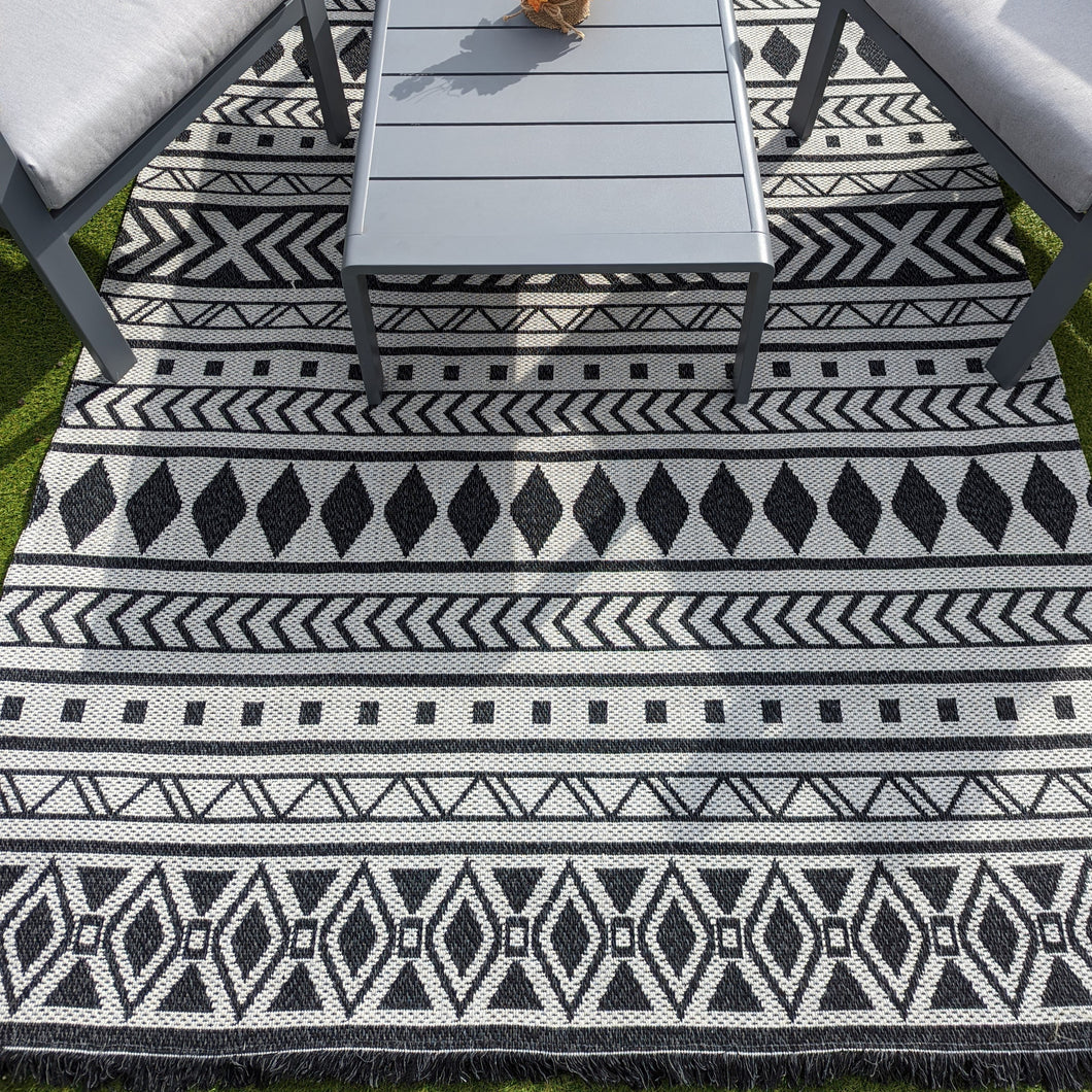 Dark Grey Fringed Scandi Flatweave Outdoor Rug - Casa