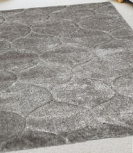 Load image into Gallery viewer, Grey Carved Washable Trellis Shaggy Rug - Kasta