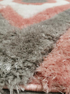 Pink and Grey Shimmering Retro Shaggy Rug - Freshno