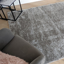 Load image into Gallery viewer, Grey Shimmering Polyester Shaggy Rug