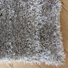 Load image into Gallery viewer, Grey Shimmering Polyester Shaggy Rug