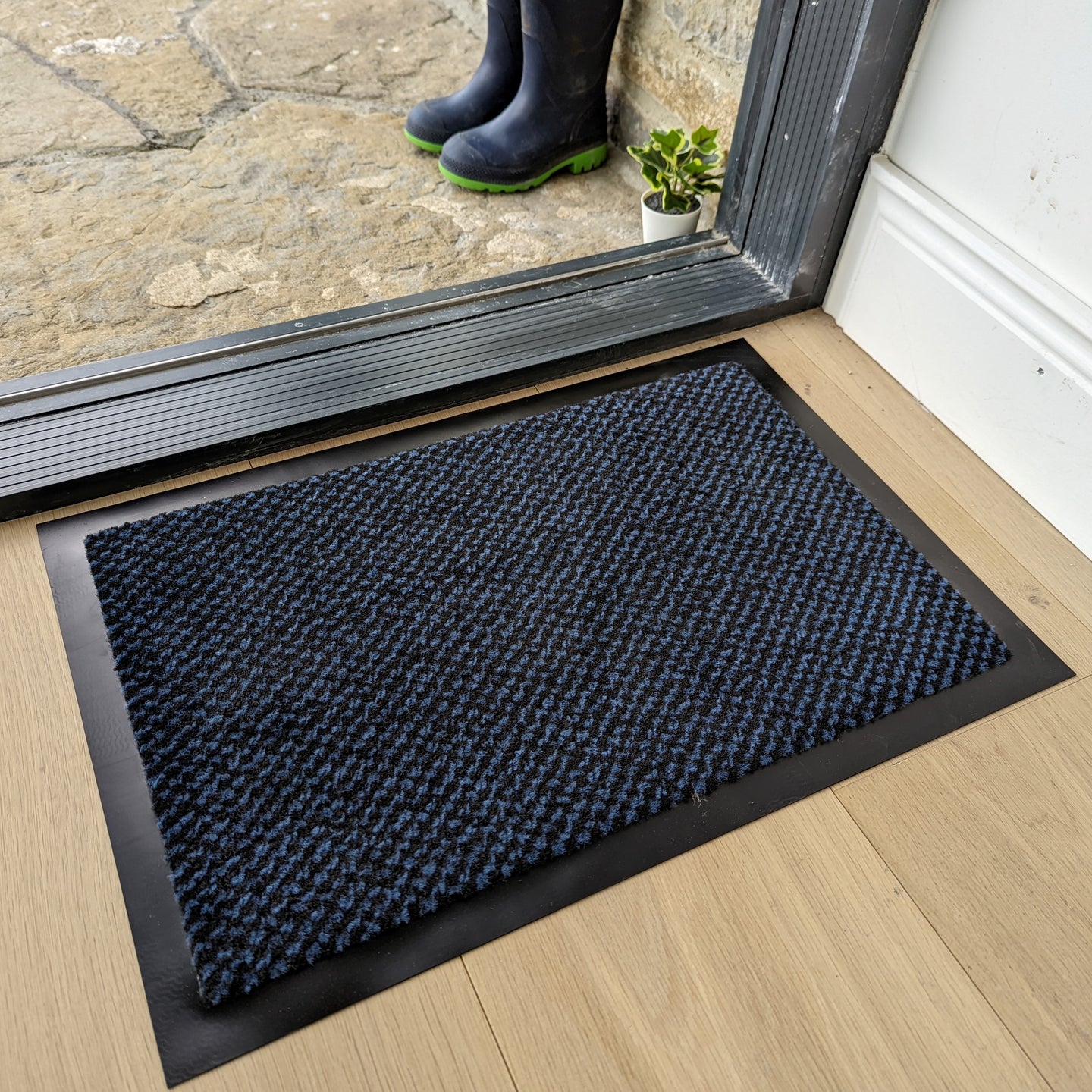 Navy Non Slip And Washable Door Mat - Barrier