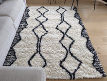 Load image into Gallery viewer, Luxurious Ivory Geometric Berber Shaggy Rugs - Nivalli