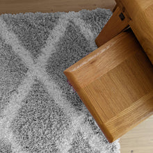 Load image into Gallery viewer, Grey Moroccan Trellis Shaggy Rug - Oslo