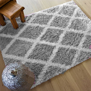 Grey Moroccan Trellis Shaggy Rug - Oslo