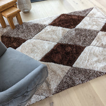 Load image into Gallery viewer, Brown Geometric Shaggy Rugs - Verge