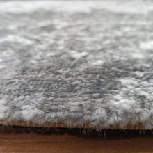 Load image into Gallery viewer, Grey Moroccan High Sheen Living Room Rug - Tuscana