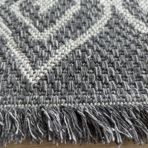 Light Grey Scandi Flatweave Outdoor Rug - Casa