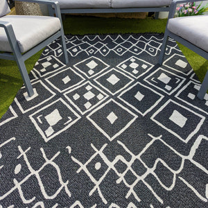 Black Fringed Berber Flatweave Outdoor Rug - Casa