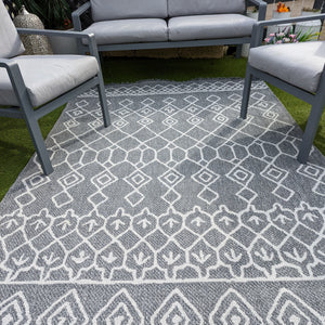 Grey Fringed Trellis Flatweave Outdoor Rug - Casa